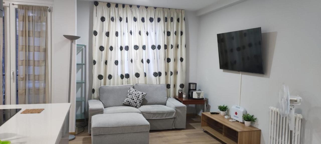 Appartement Habitación céntrica con balcón à Bilbao Extérieur photo