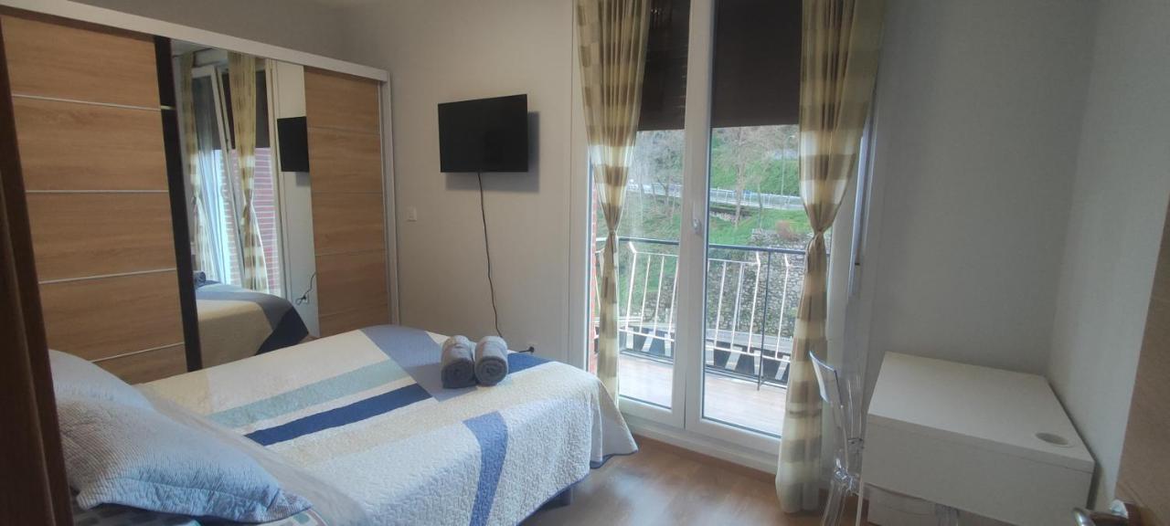 Appartement Habitación céntrica con balcón à Bilbao Extérieur photo